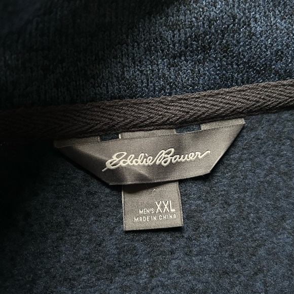 Eddie Bauer Men's Navy Zip-Up Sweater - Picture 4 of 6